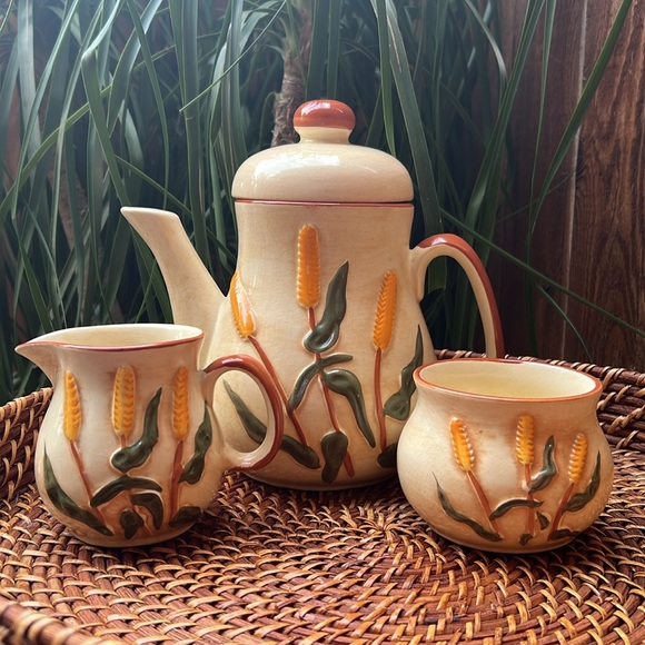 Vintage Stoneware LP Laurentian Pottery Canada Teapot Sugar and Creamer Set - Picture 3 of 16